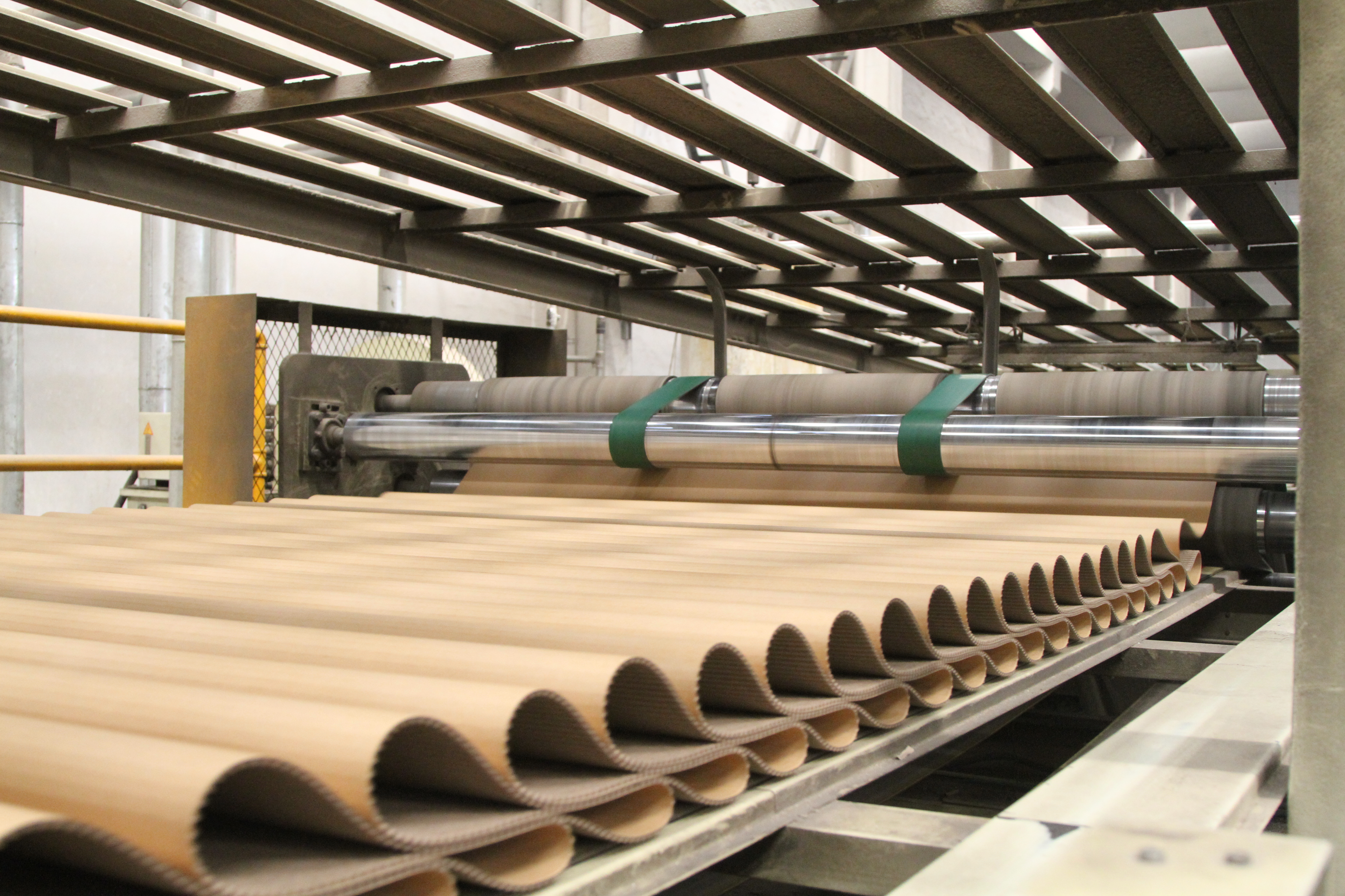 台湾祥艺高速瓦楞纸板生产线